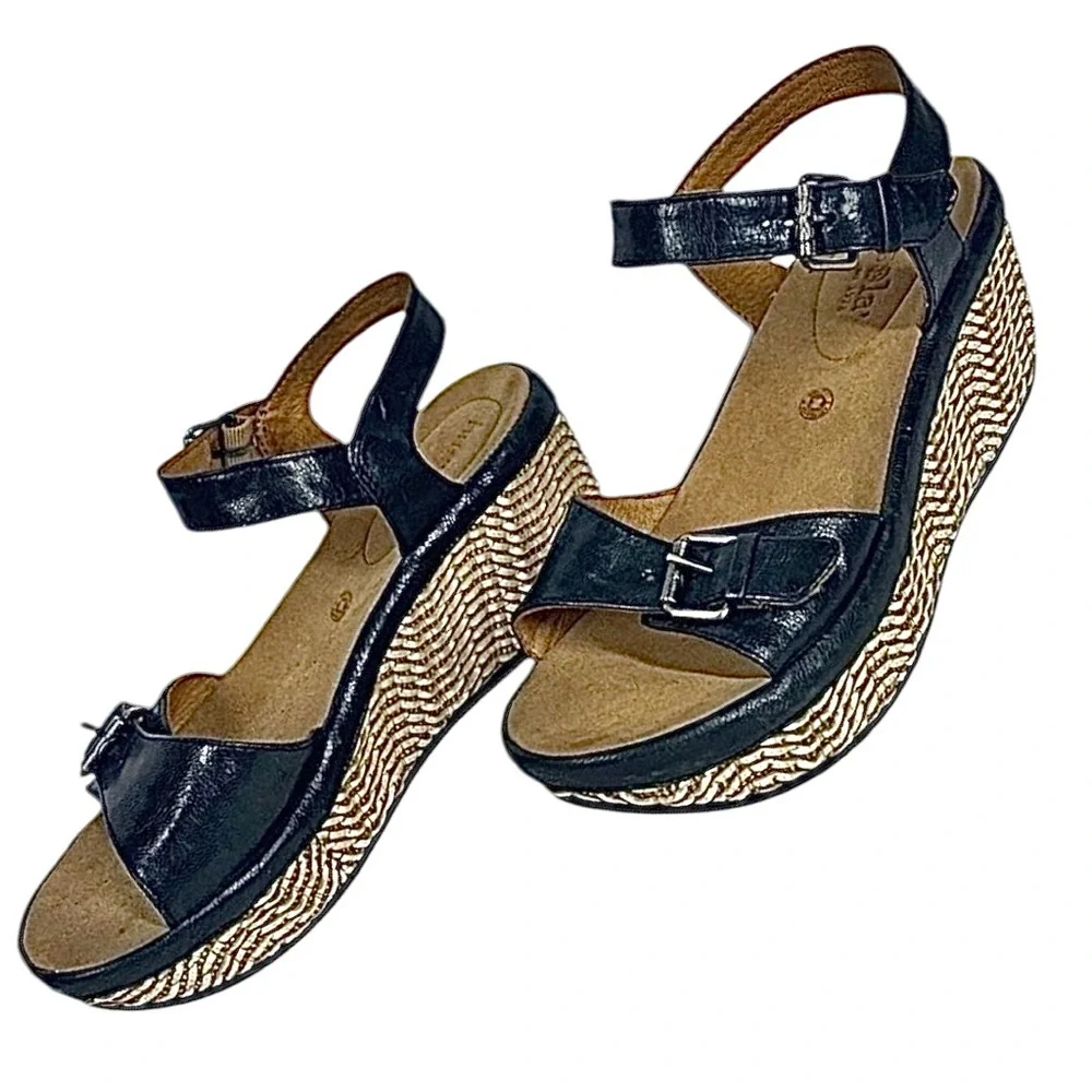 Bussola Trinidad Teagan Women’s Black Leather Woven Wedge Sandals 7.5 EUC